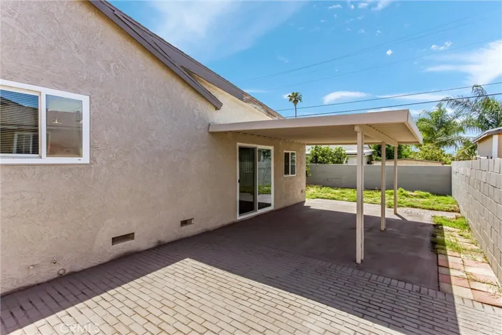 247 E Grant Street, Rialto, California 92376