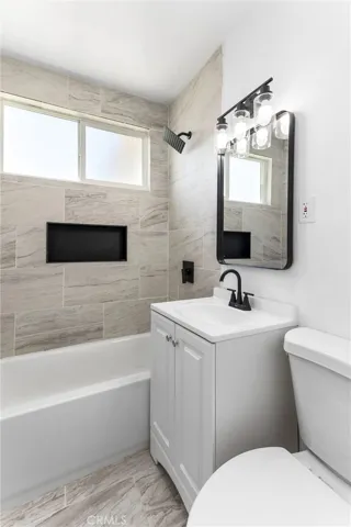 Bathroom #2