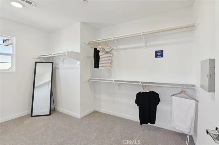 MODEL HOME