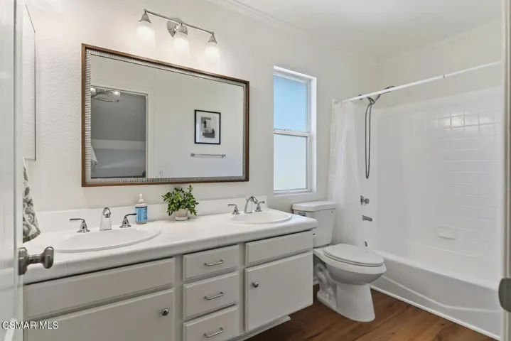 5625 Maricopa Hall Bath