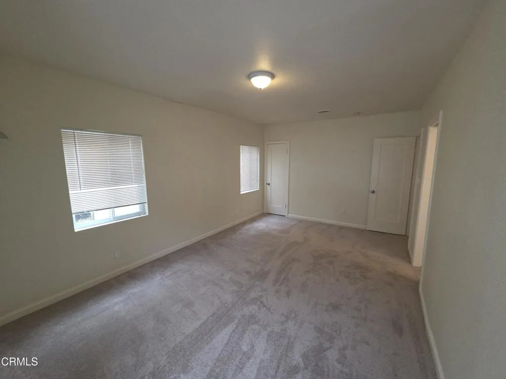 1 bedroom 2