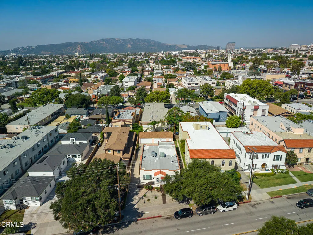 026_407 S Verdugo Rd_GYP-MLS