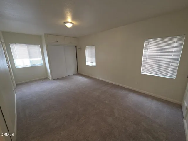 1 bedroom 3