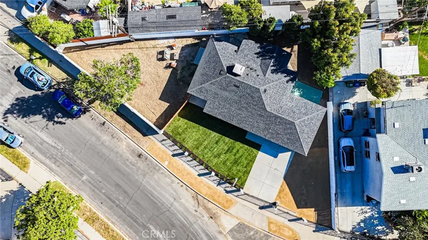 6415 Charlesworth Avenue, North Hollywood, California 91606