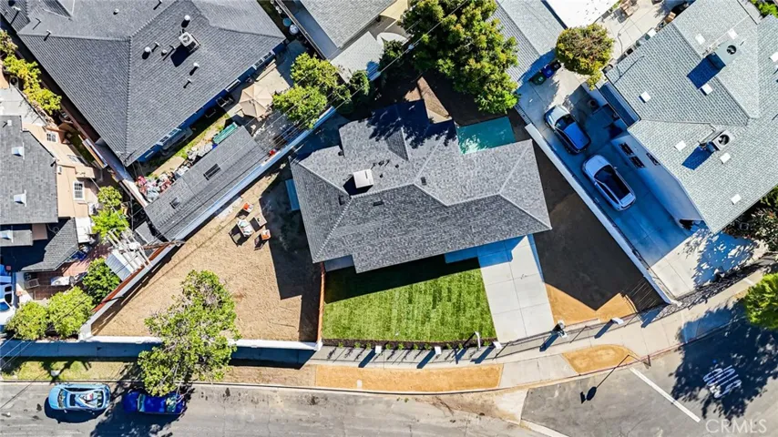 6415 Charlesworth Avenue, North Hollywood, California 91606