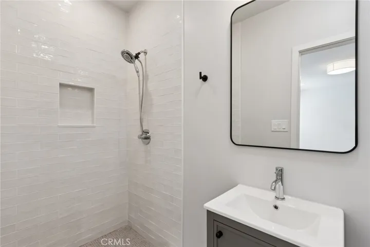 Ensuite Bathroom No. 3