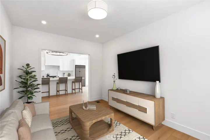 Virtually staged
Den/TV room