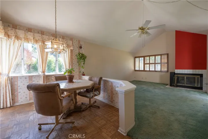 Kitchen/2nd Living Room