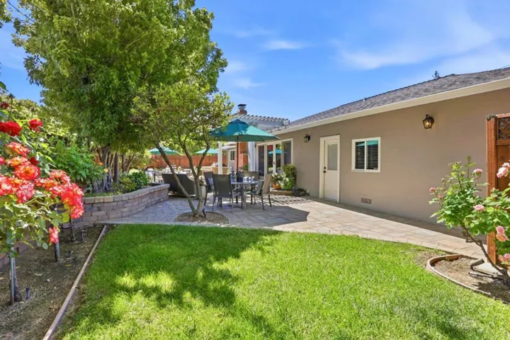 1701 S Springer Road, Mountain View, California 94040
