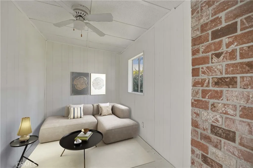 VIRTUAL STAGING
