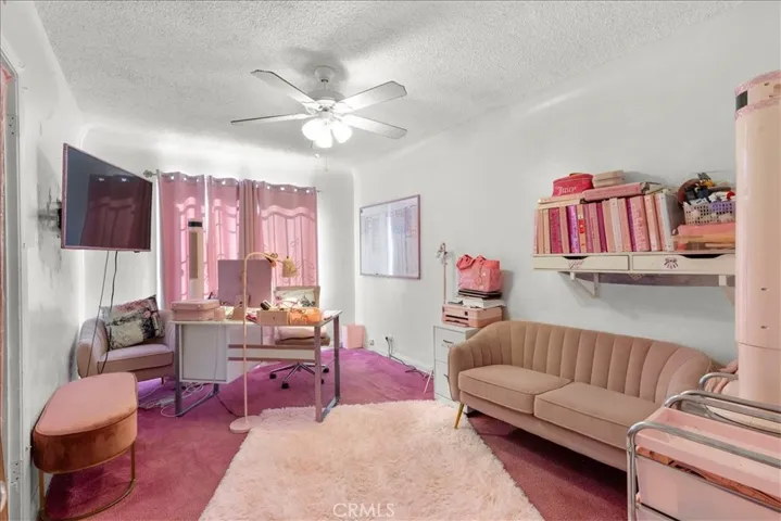 3640 W 60th Street, Los Angeles, California 90043