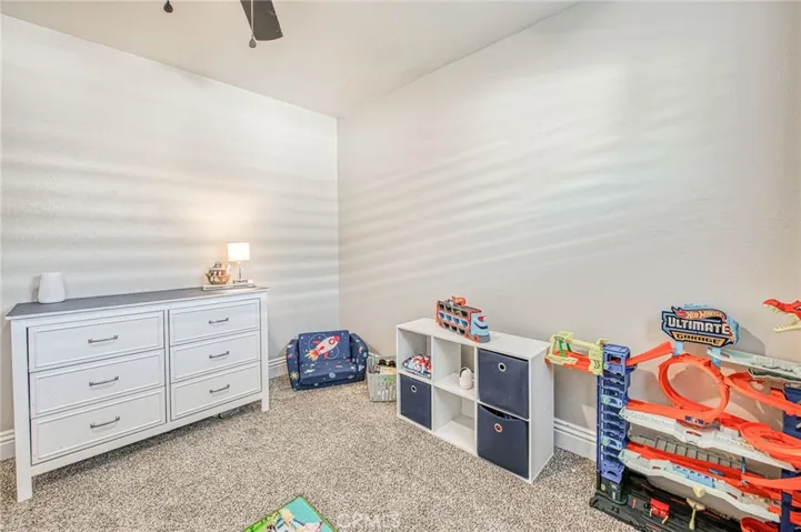 2569 E Los Altos Avenue, Fresno, California 93710