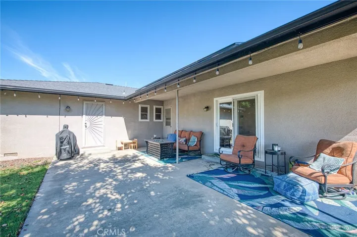 2569 E Los Altos Avenue, Fresno, California 93710