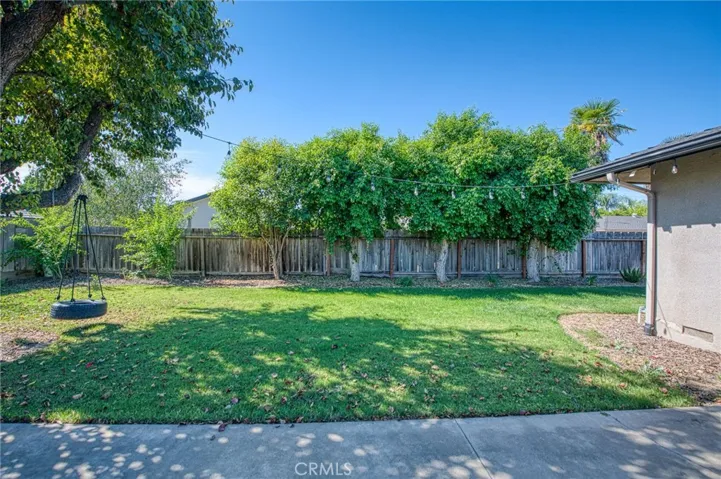 2569 E Los Altos Avenue, Fresno, California 93710