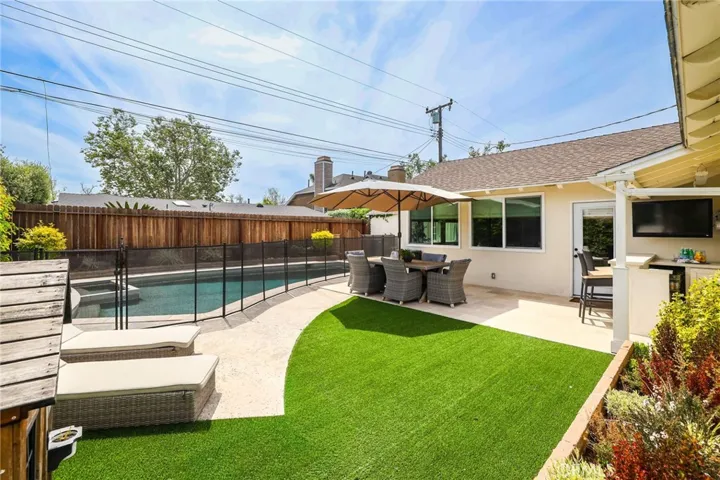 3182 Brimhall Drive, Rossmoor, California 90720