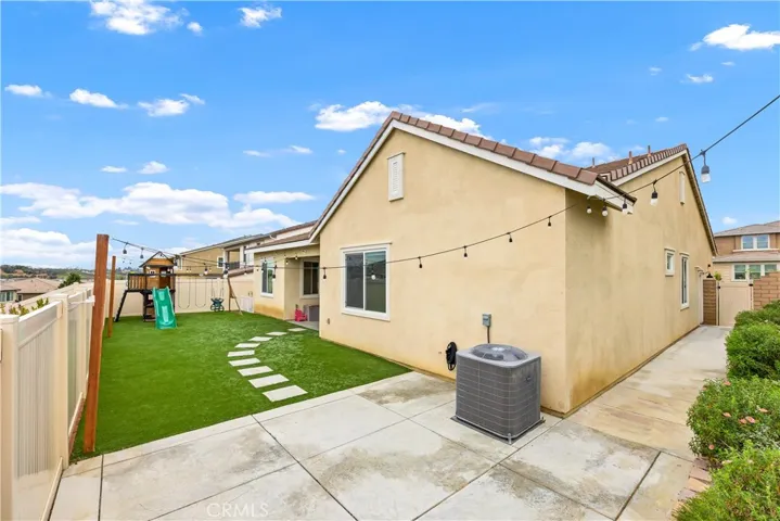 39481 Chamise, Temecula, California 92591