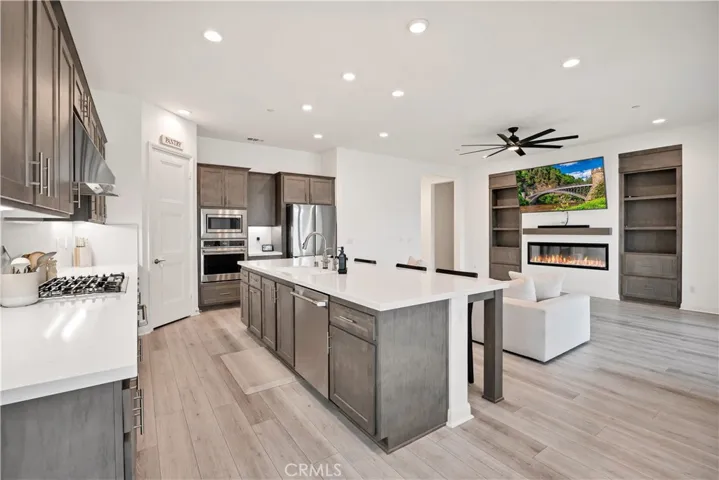 39481 Chamise, Temecula, California 92591