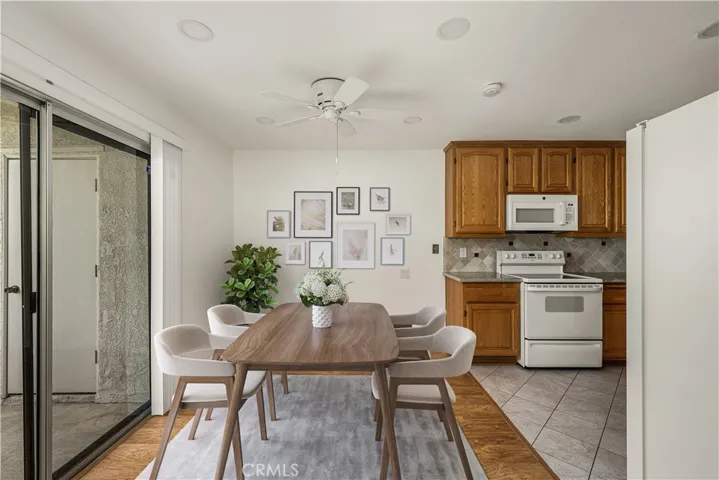 21931 Rimhurst, Lake Forest, California 92630