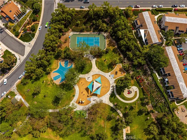 21931 Rimhurst, Lake Forest, California 92630