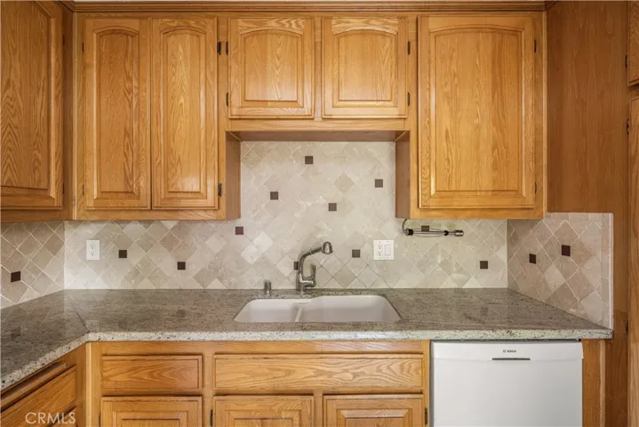 21931 Rimhurst, Lake Forest, California 92630