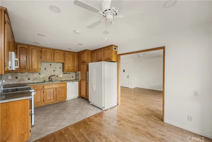 21931 Rimhurst, Lake Forest, California 92630