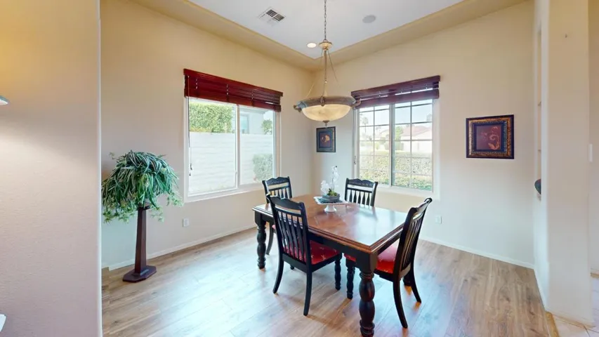 17-Corte-del-Sol-Dining-Room