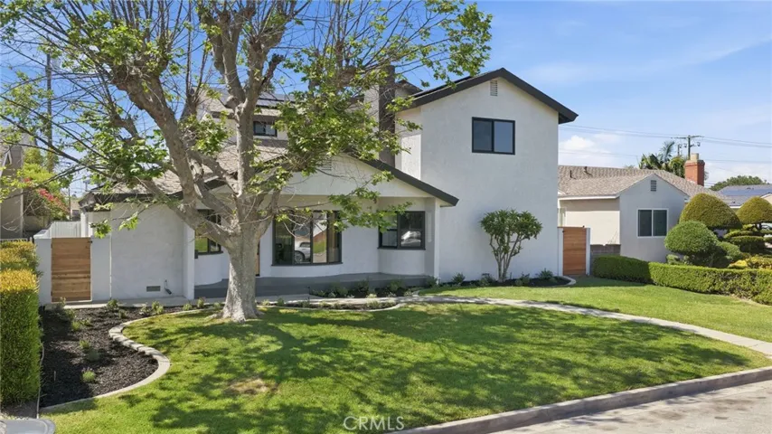 4529 Pepperwood Avenue, Long Beach, California 90808