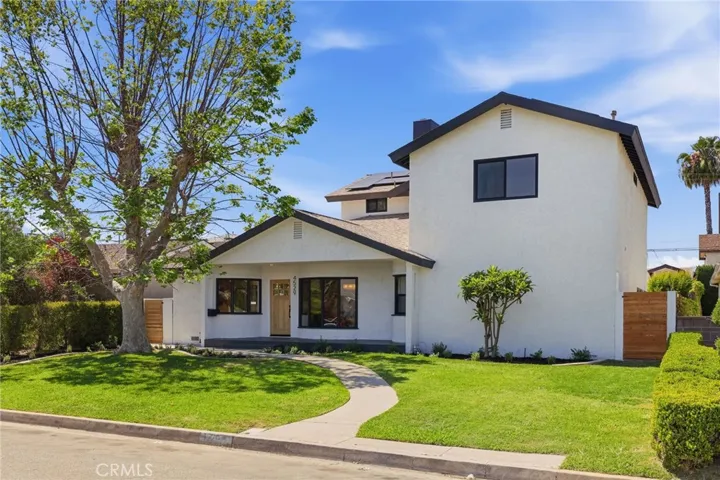 4529 Pepperwood Avenue, Long Beach, California 90808