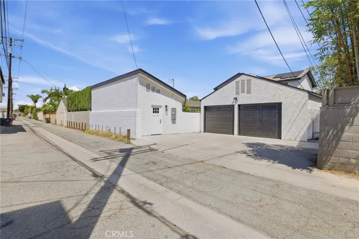 4529 Pepperwood Avenue, Long Beach, California 90808