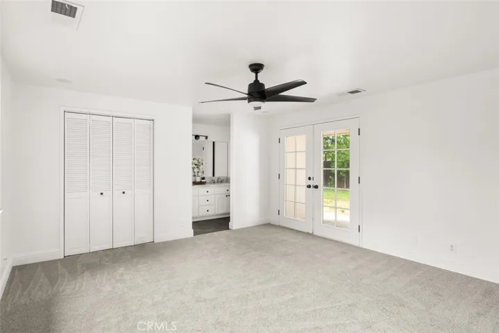 Spacious primary