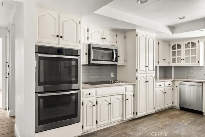 Double ovens!