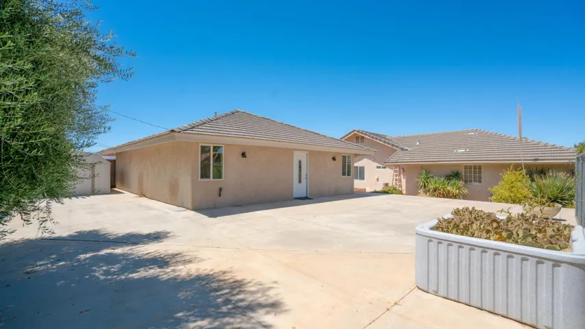 8582 Frontera Dr Exterior1