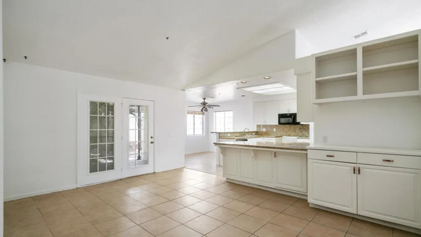 8582 Frontera Dr Interior-20