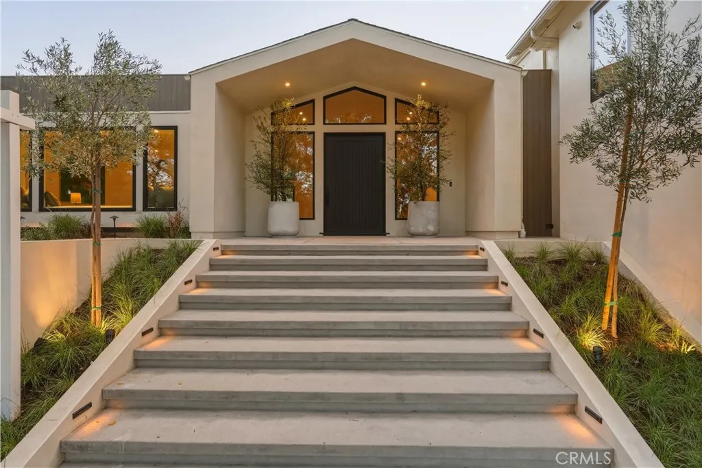 gallery-image 3
