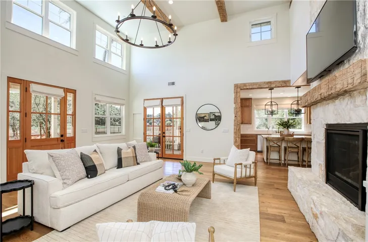 795 E Cherry, Arroyo Grande, California 93420