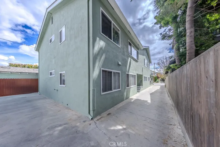 241 Lindero Avenue, Long Beach, California 90803