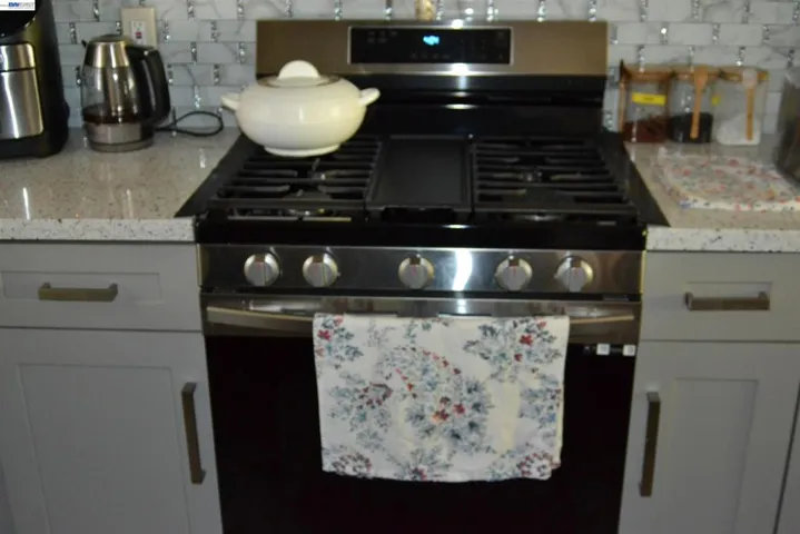 1358 Manuel Drive, Hayward, California 94544