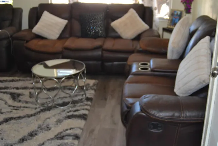 1358 Manuel Drive, Hayward, California 94544
