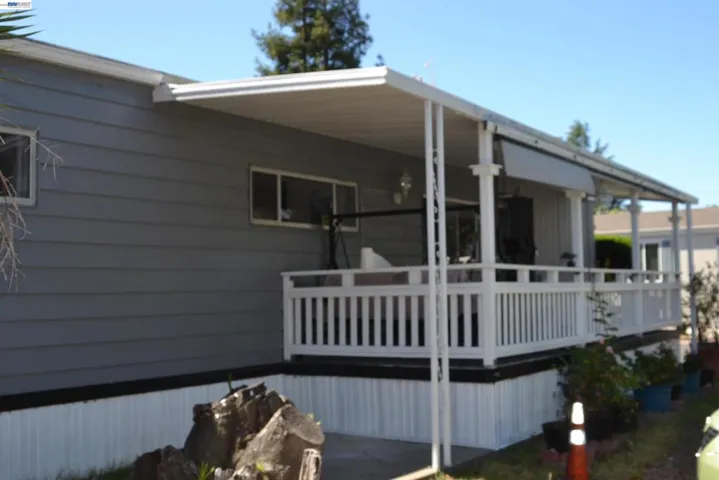 1358 Manuel Drive, Hayward, California 94544