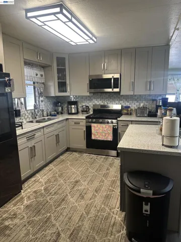 1358 Manuel Drive, Hayward, California 94544