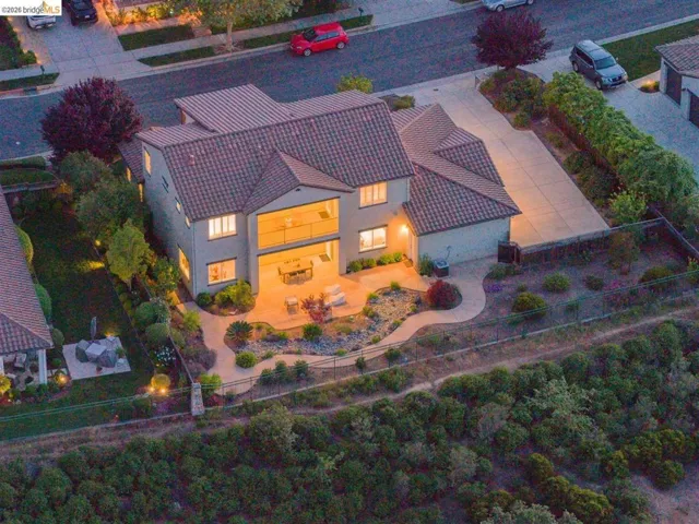 Aerial view of property and surrounding area