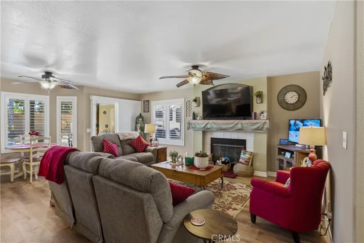 42807 Avenida Tigre, Hemet, California 92544