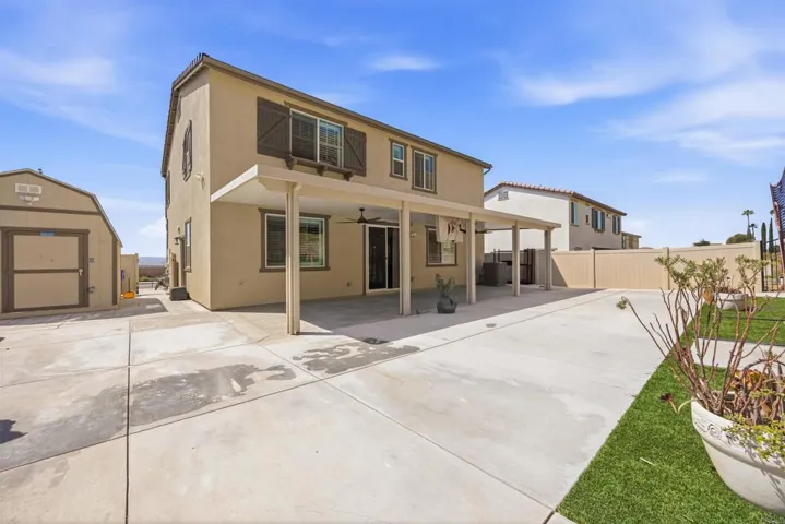 30012 Cabo Del Oeste, Highland, California 92346
