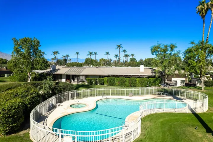 8-web-or-mls-JKColumbia-8