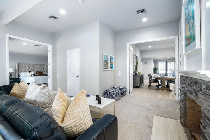 46-web-or-mls-JKColumbia-46