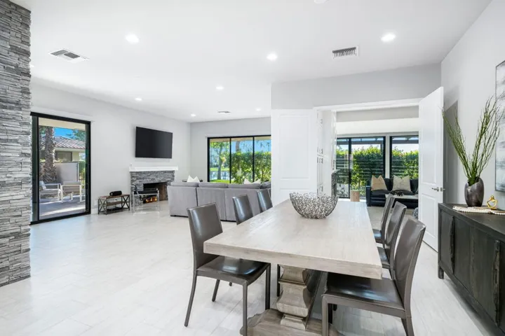 18-web-or-mls-JKColumbia-18