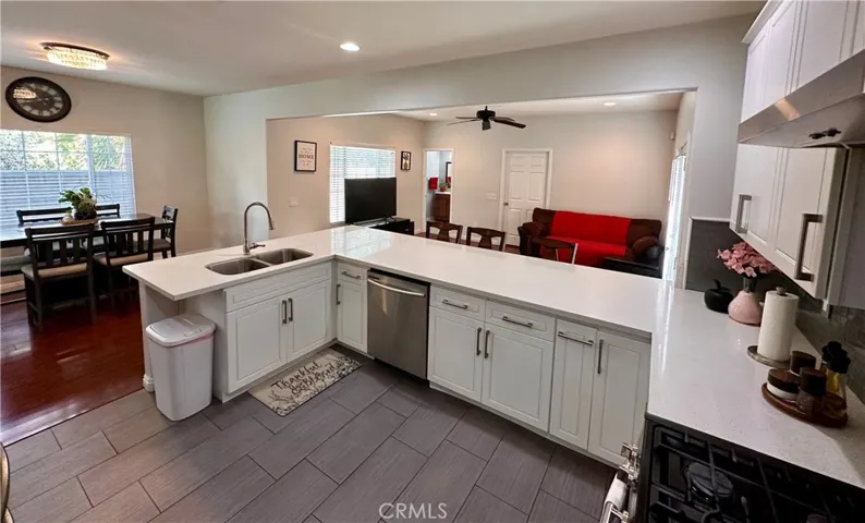 514 W Randall, Rialto, California 92376