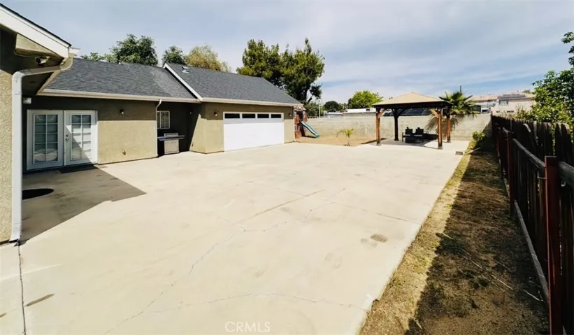 514 W Randall, Rialto, California 92376