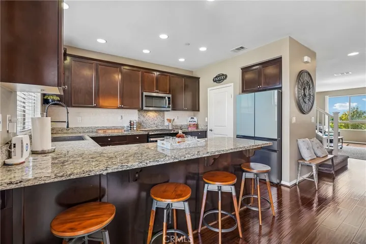 12041 Stanley Park Court, Hawthorne, California 90250