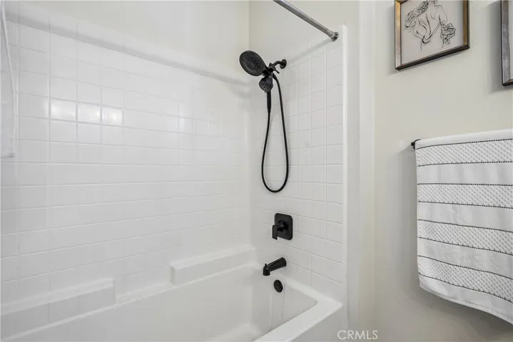 12041 Stanley Park Court, Hawthorne, California 90250